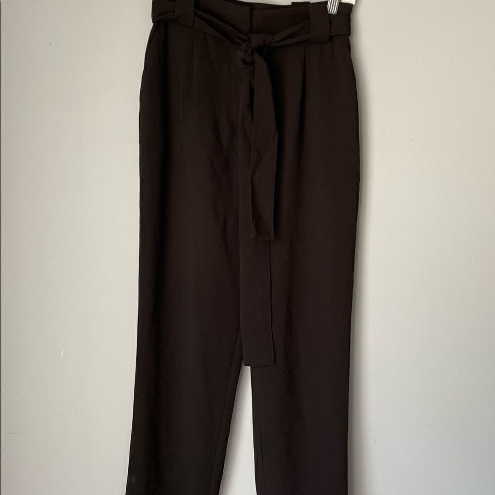 H&M women’s straight leg black belted pants/ size 26/ casual/classic/
